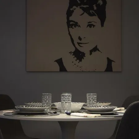 Comely N Gusto Luxury Apts. Θεσσαλονίκη Εξωτερικό φωτογραφία